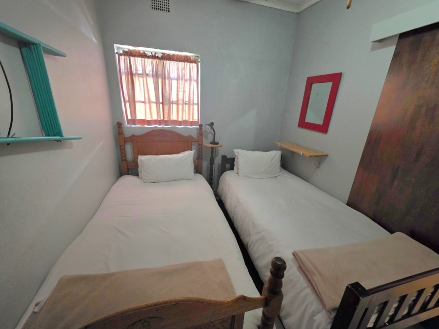 5 Bedroom Property for Sale in Jordania Free State